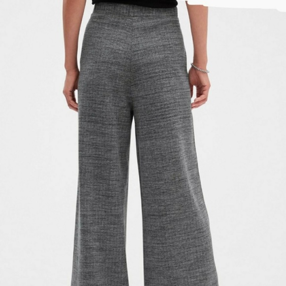 Banana Republic wide leg knit pants - Picture 2 of 8